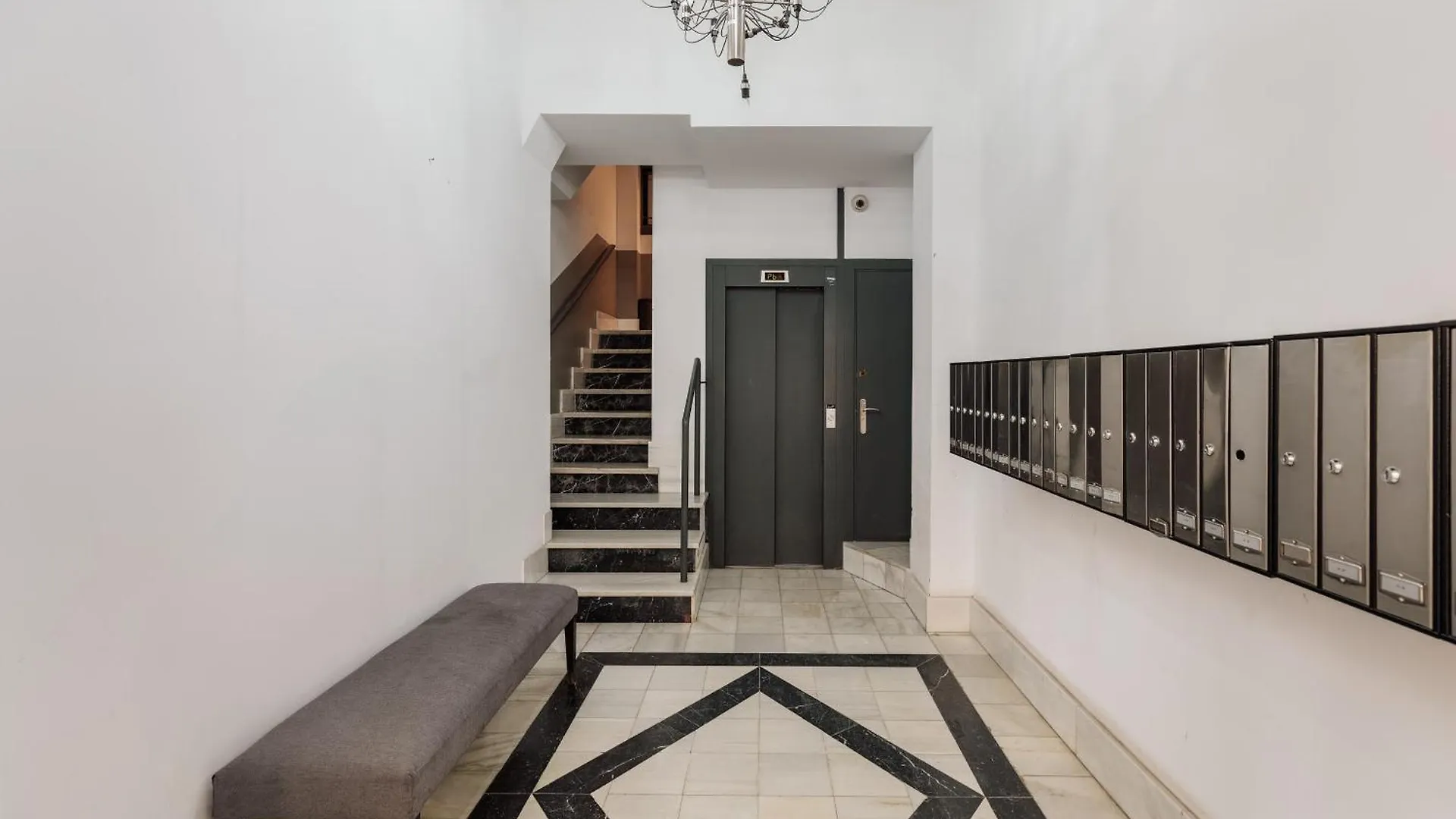 Apartment Ola Living Sant Antoni Market Barcelona Spain