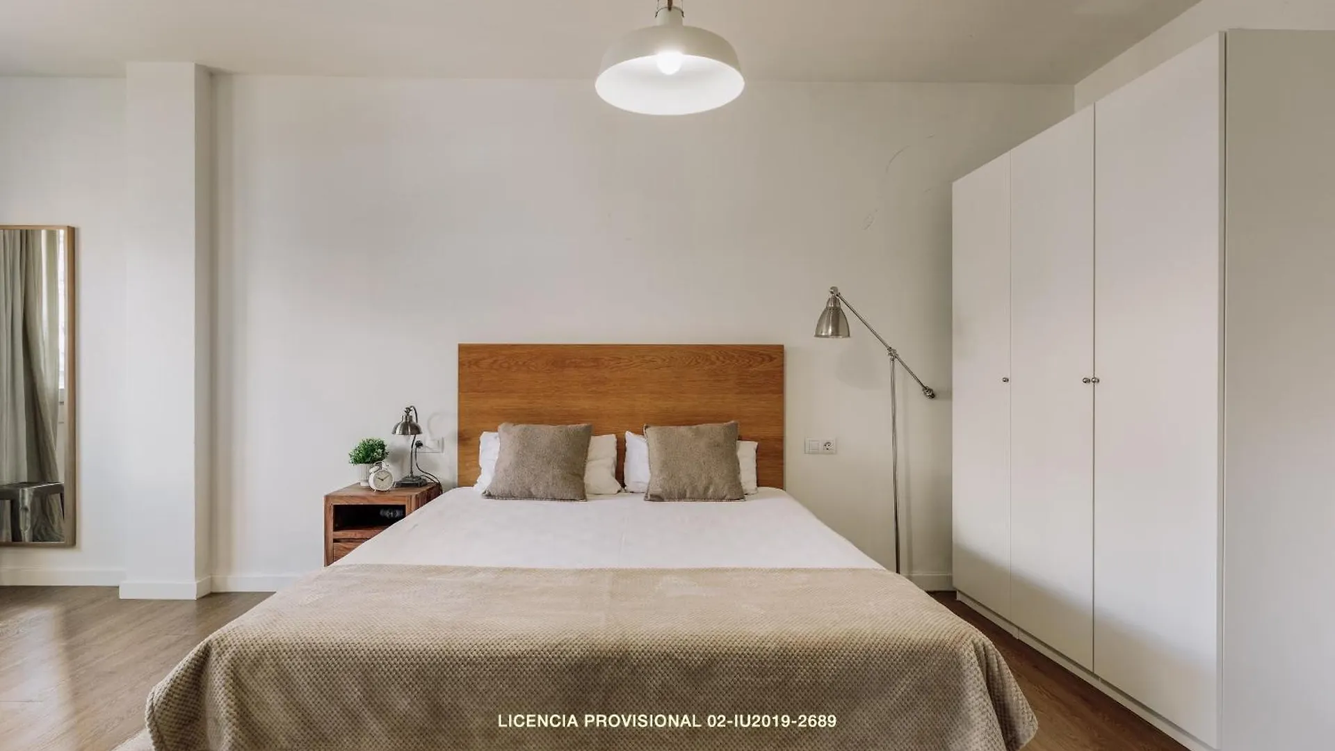 Ola Living Sant Antoni Market Barcelona Apartment