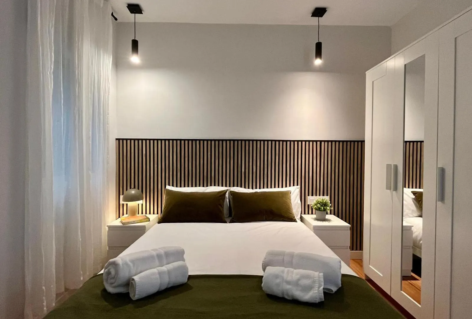 Ola Living Sant Antoni Market Barcelona Apartment